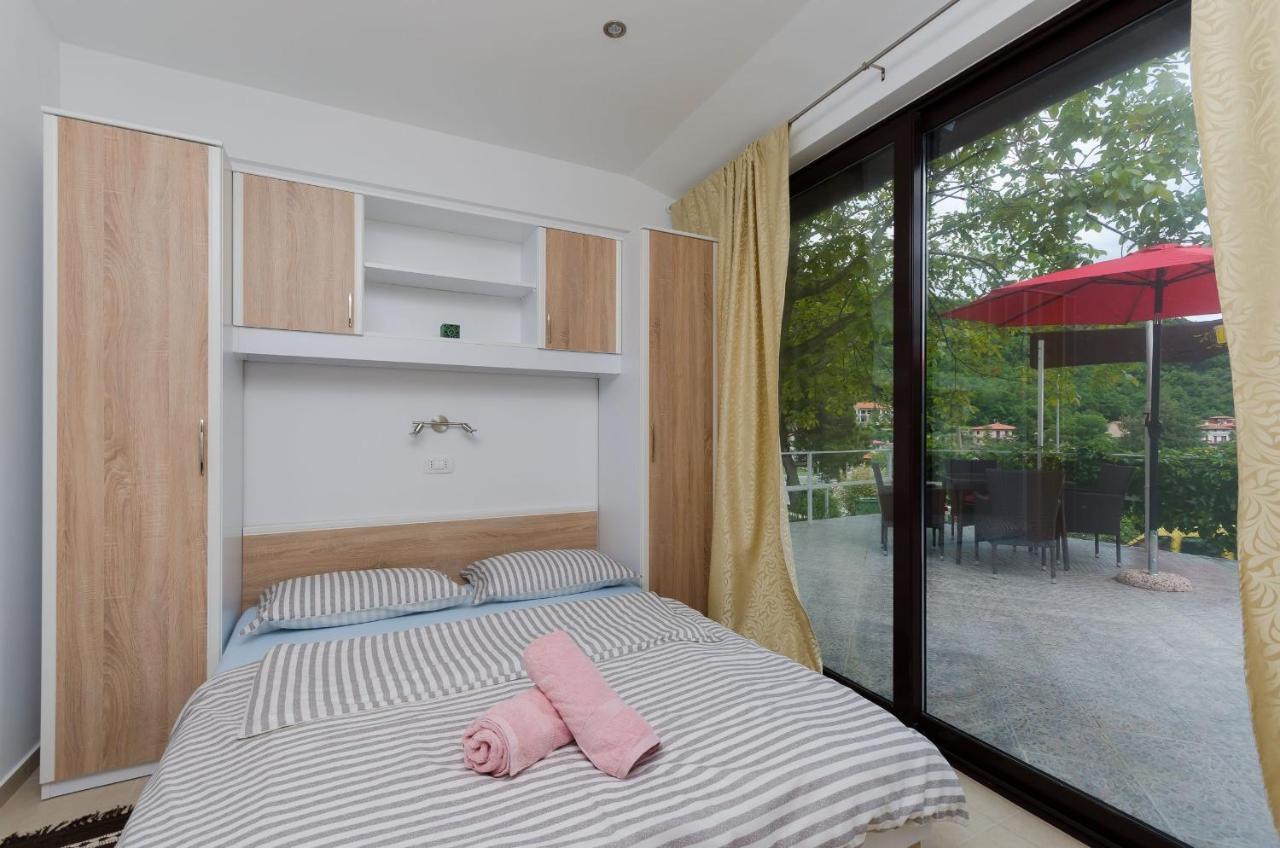 Apartments Branka Mošćenička Draga Eksteriør bilde