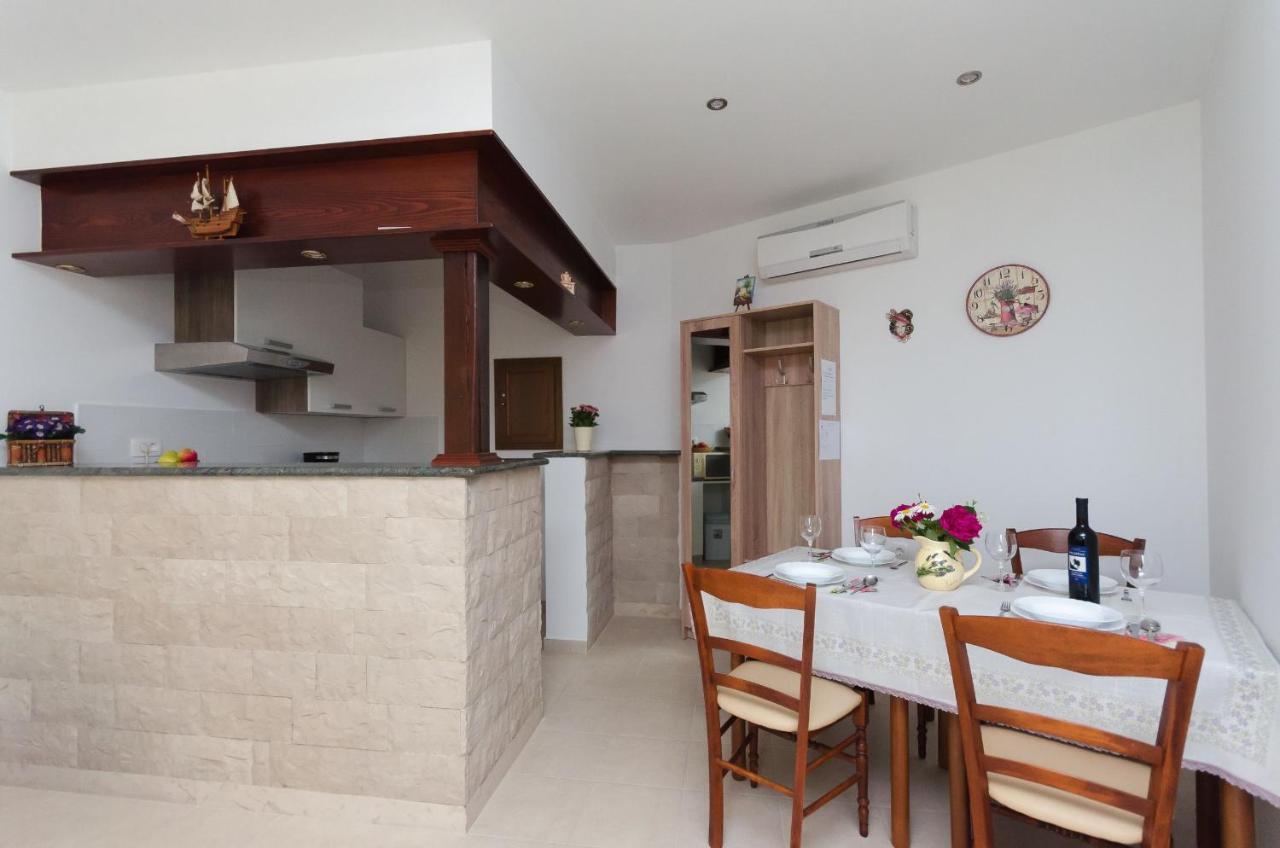 Apartments Branka Mošćenička Draga Eksteriør bilde